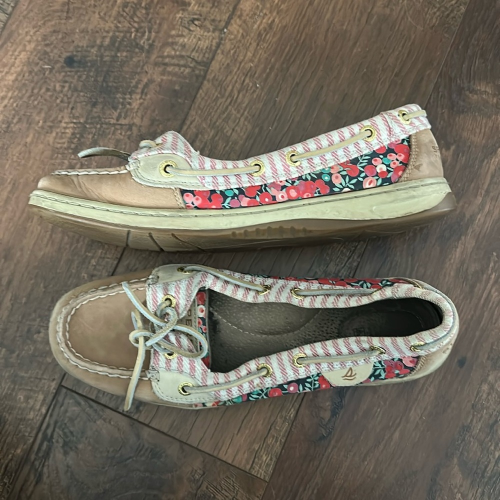 Floral Sperry Topsider Boat Shoes women’s 8.5